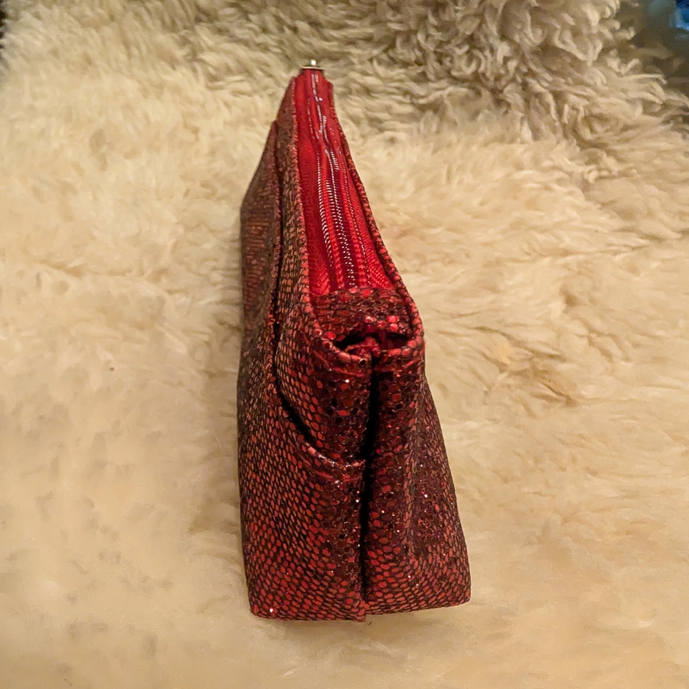 YBF Glittery Red Zip Pouch Art Pencils / MakeUp Bag / Stationery Supplies - NWOT - Picture 7 of 14